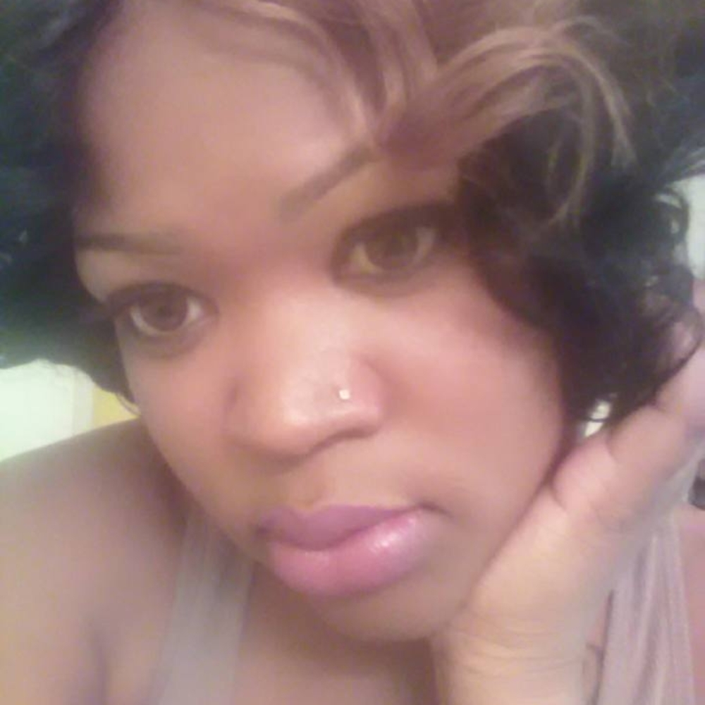 Meet your Posher, Latoya